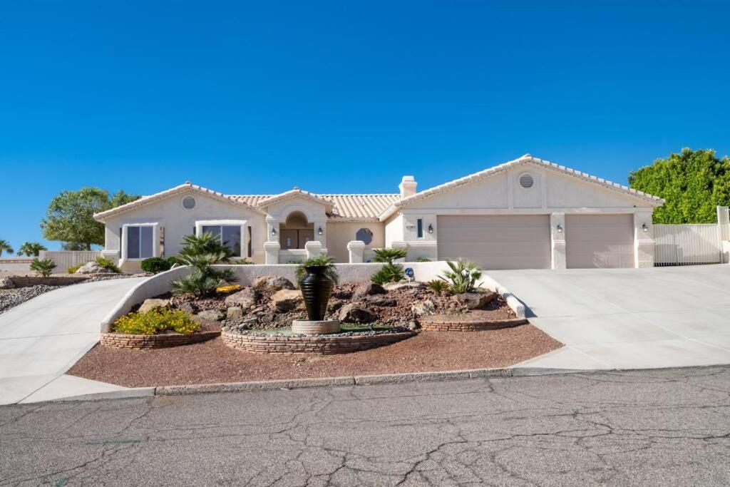 Grand Havasu Oasis With Custom Pool & Spa! Lake Havasu City Exteriör bild